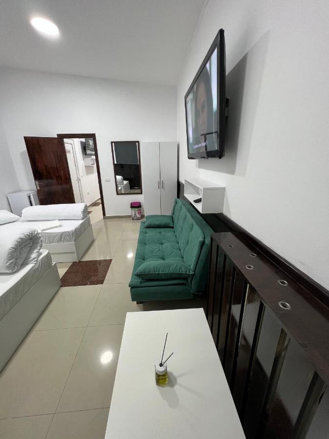 Hostel Casa Popa Nan Boekarest Buitenkant foto